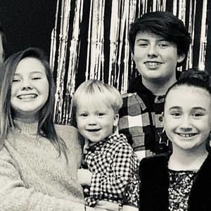 Meet your Posher, Jillian